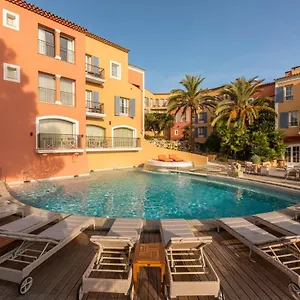 https://hotel-byblos-saint-tropez.fr-provencehotel.com