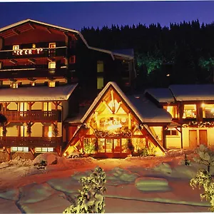 https://hotel-club-le-cret.hotels-rhonealpes.com