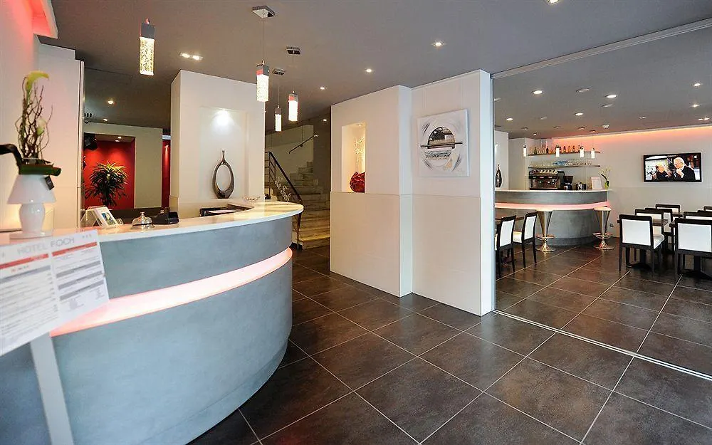 Hôtel Foch Tarbes 3*,