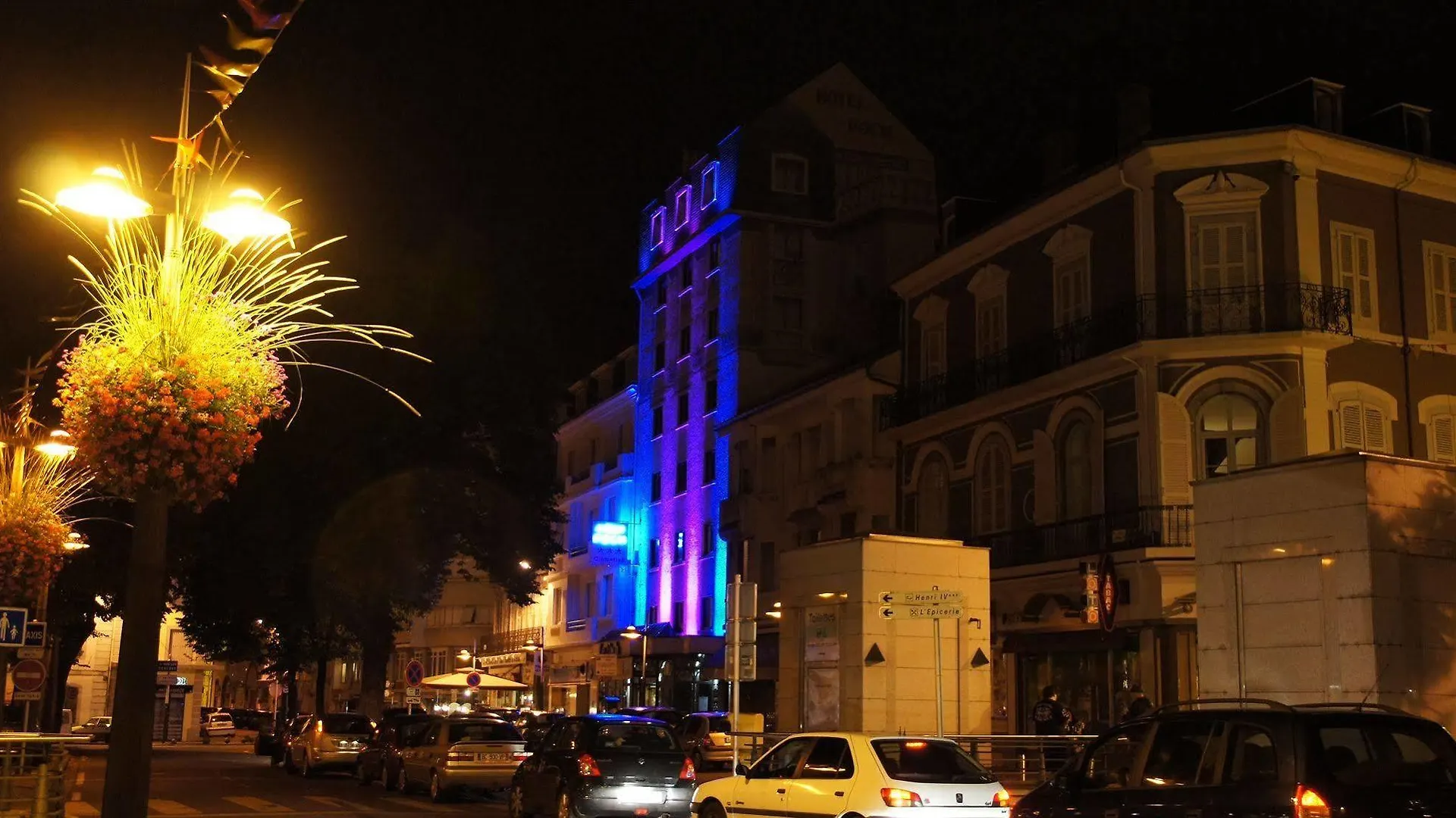 Hôtel Foch Tarbes